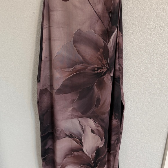 Windsor strapless floral dress - Picture 7 of 11